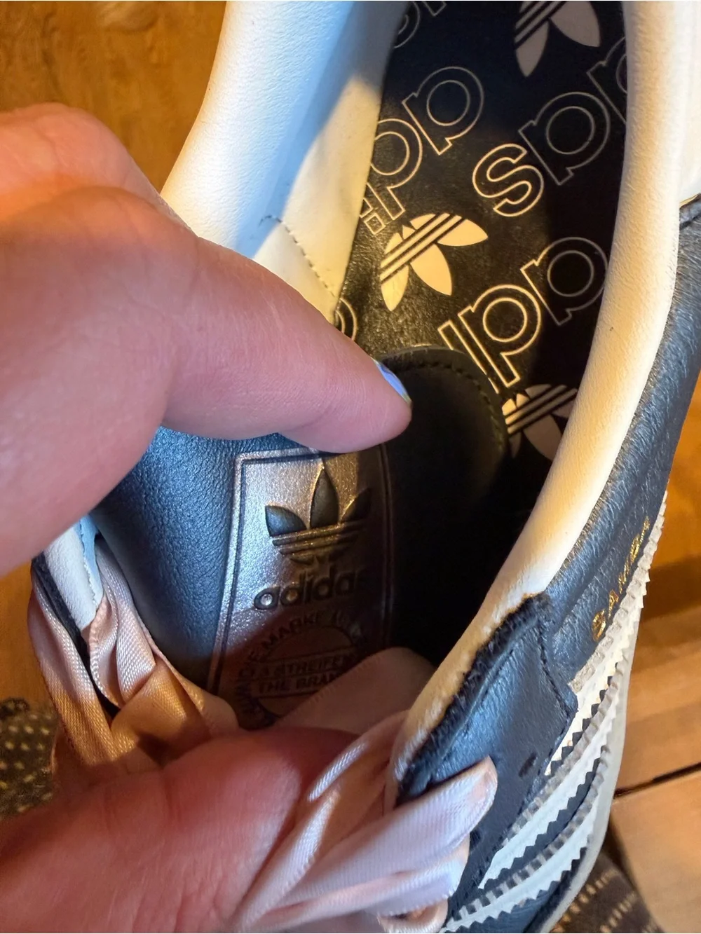 adidas Samba black wonder quartz Sneakers with Pink Ribbon Laces - Picture 4 of 7